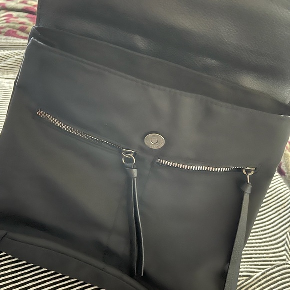 Mini botkier backpack. - Picture 2 of 3